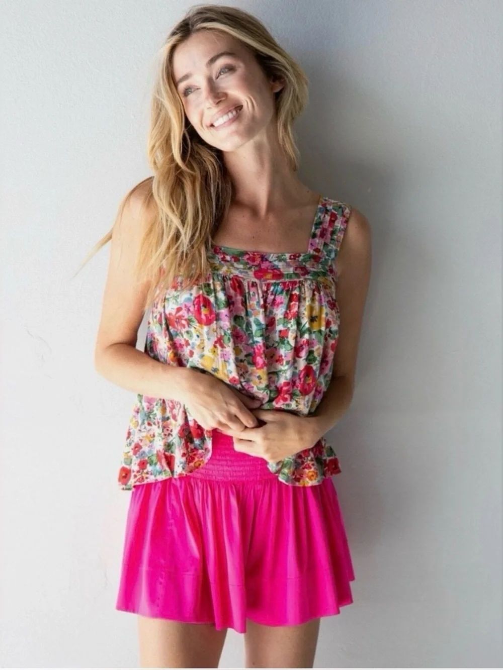 Natural Life Daisy Skort shorts - Hot Pink - Small
